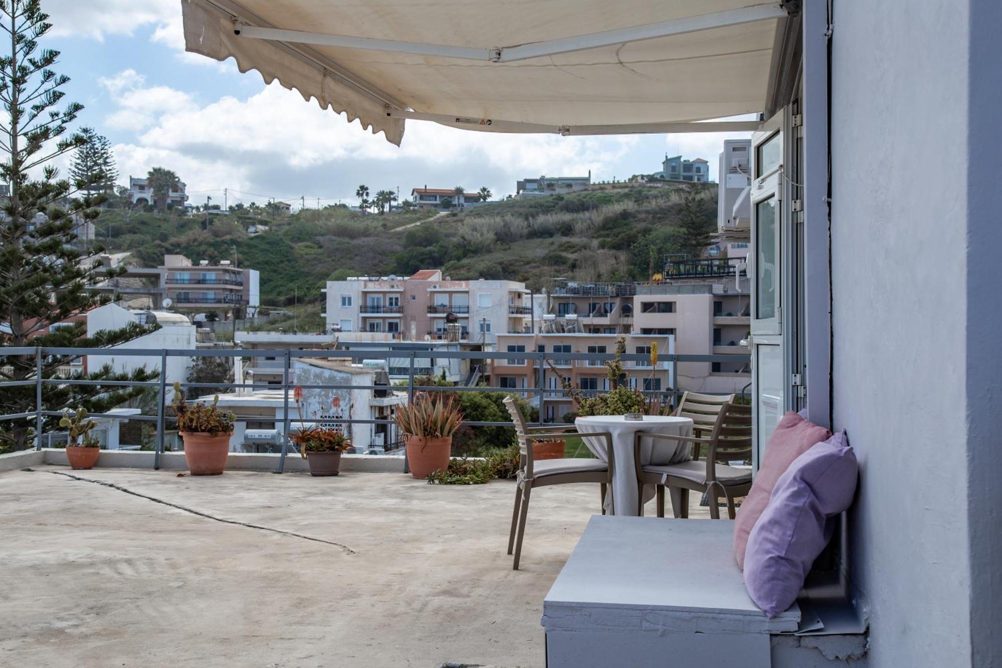 Nefeli Rooms Agia Marina Zewnętrze zdjęcie