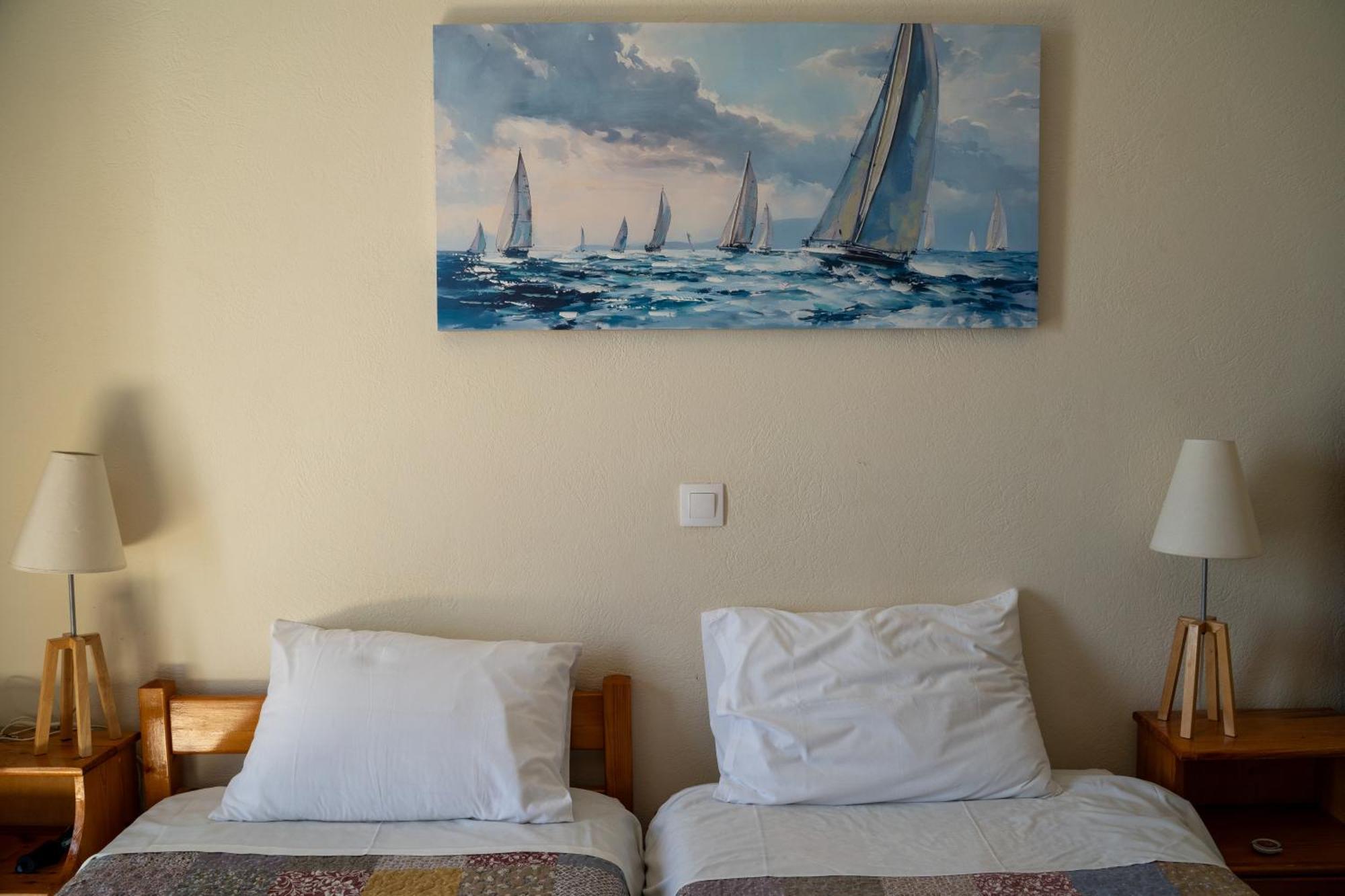 Nefeli Rooms Agia Marina Zewnętrze zdjęcie