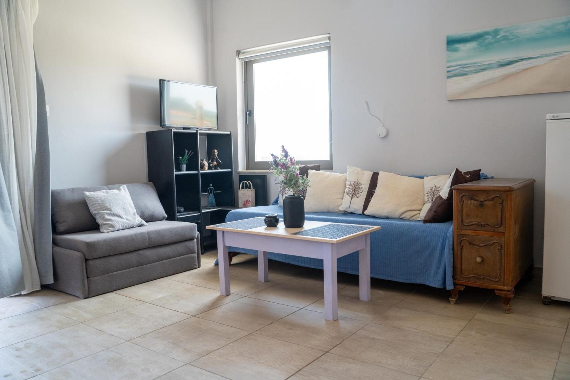 Nefeli Rooms Agia Marina Zewnętrze zdjęcie