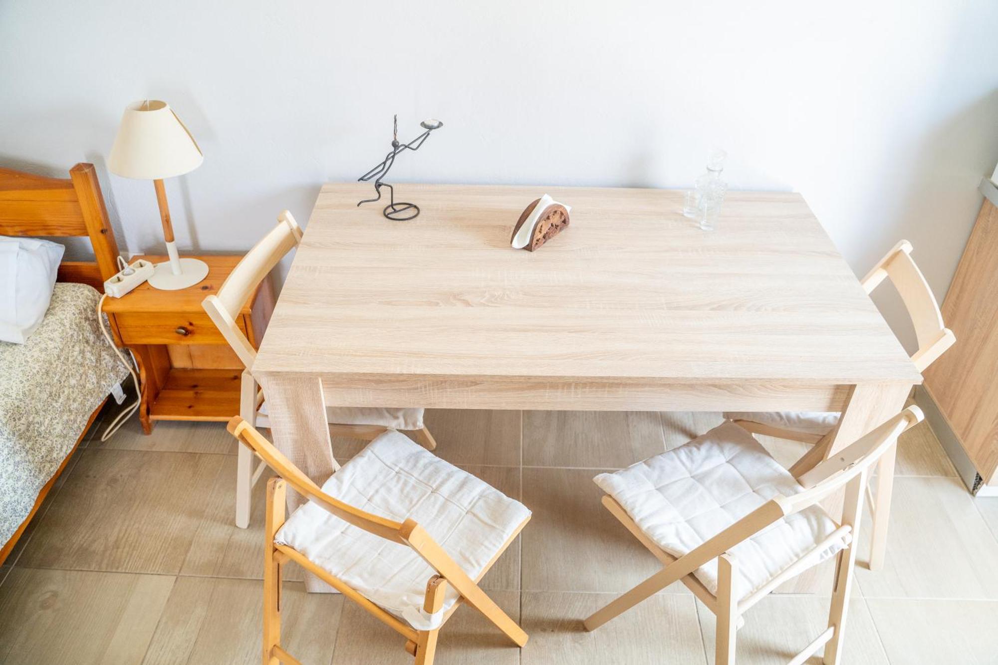 Nefeli Rooms Agia Marina Zewnętrze zdjęcie