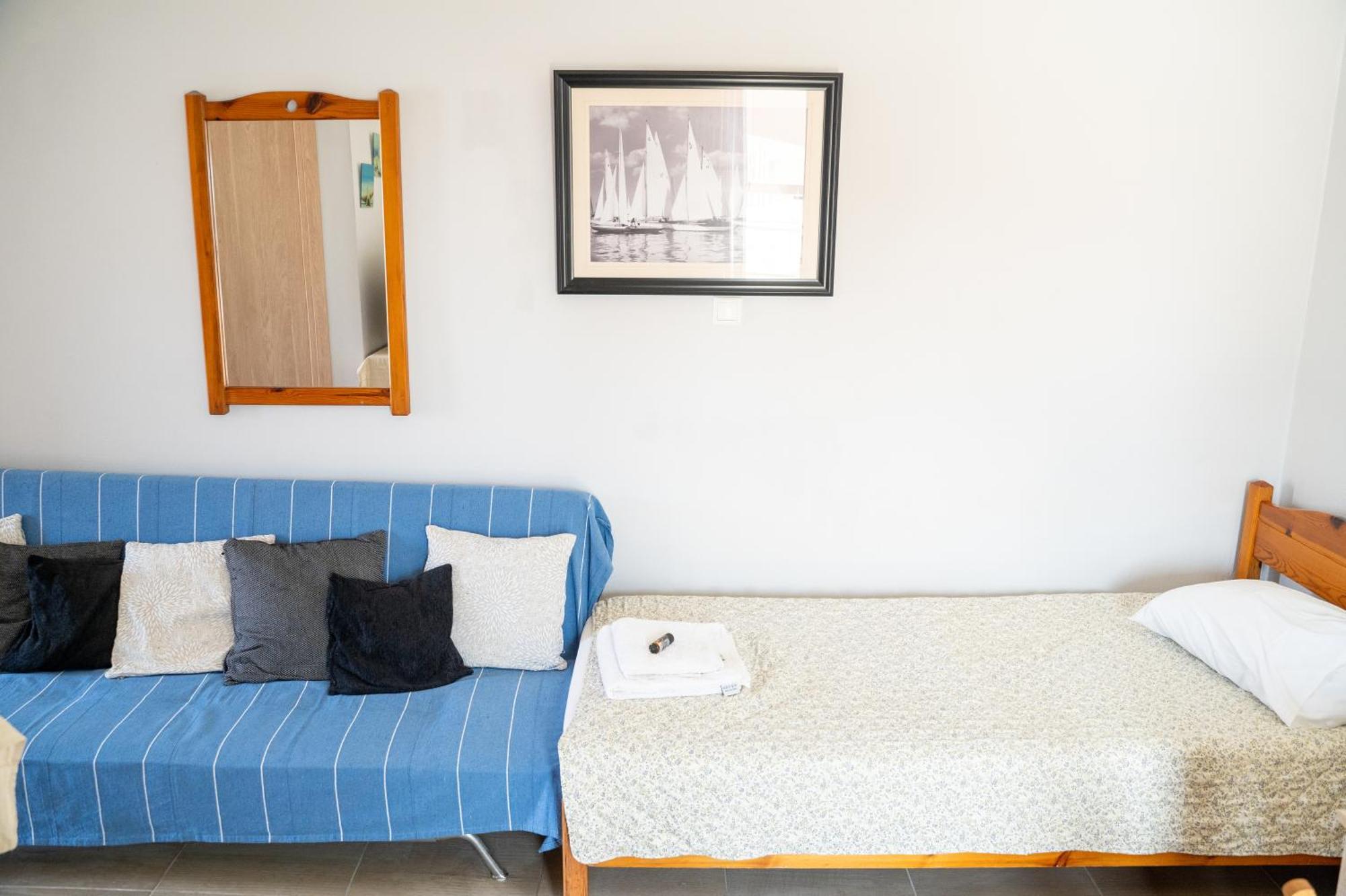 Nefeli Rooms Agia Marina Zewnętrze zdjęcie